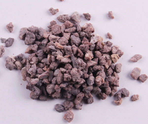 The characteristics of heavy burned magnesia products are high fire resistance